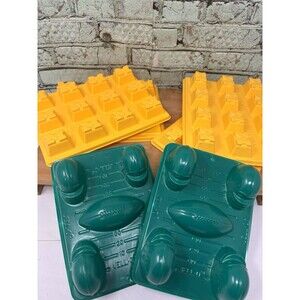Lot University of Michigan U of M Jello Shots Mold Ice Candy Wolverines Football